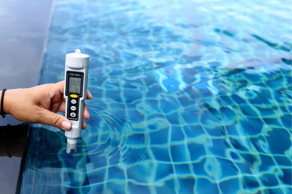 mesure du taux de sel dans la piscine
